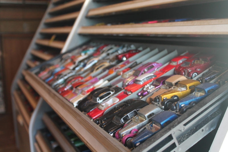 Illustration for article titled Looking For Advice - Live and Let Diecast